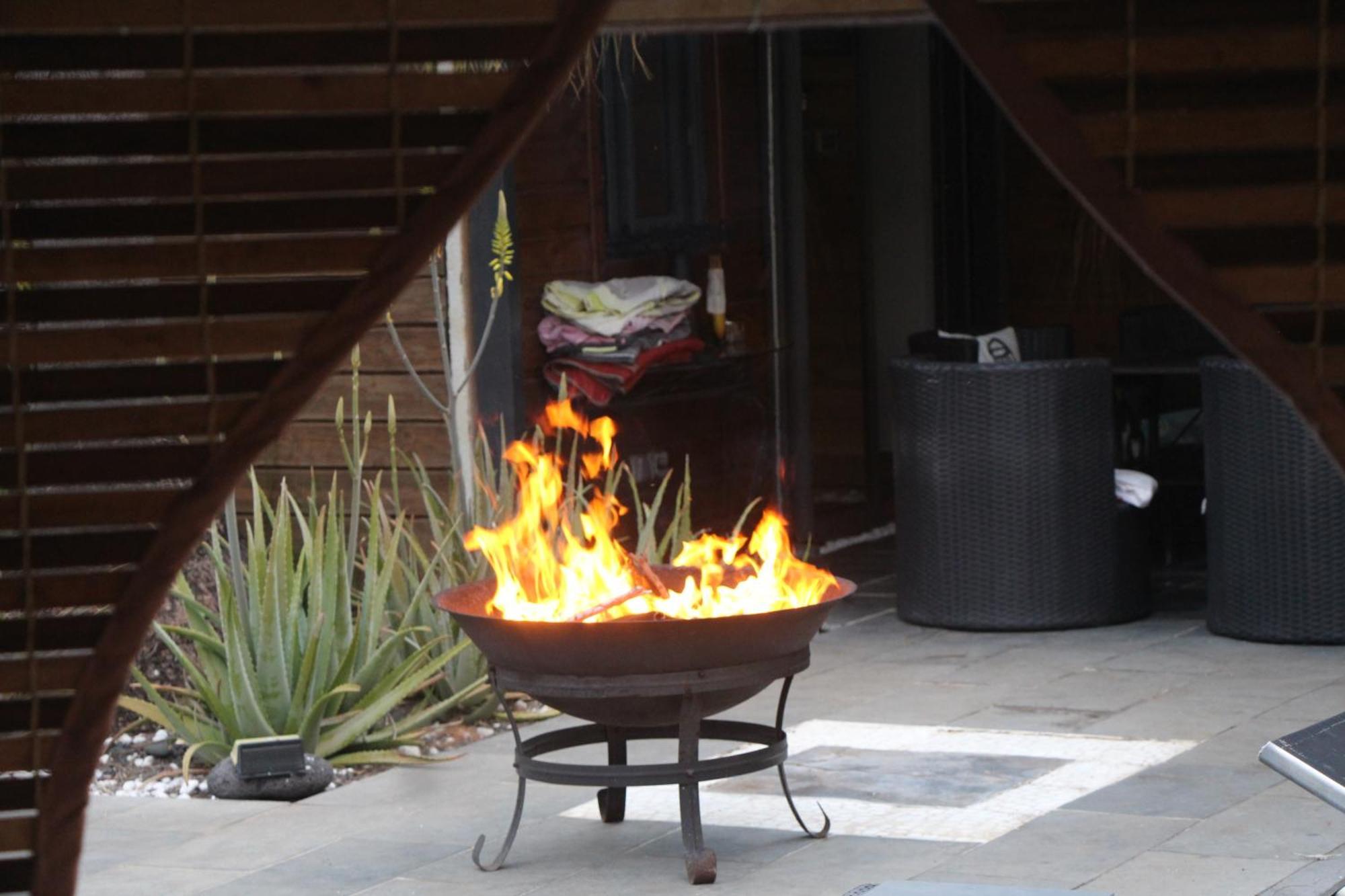 La Liane De Jade 974-Lodge Le Palissandre - Jacuzzi Privatif - Piscine Chauffee Le Bois de Nefles  外观 照片