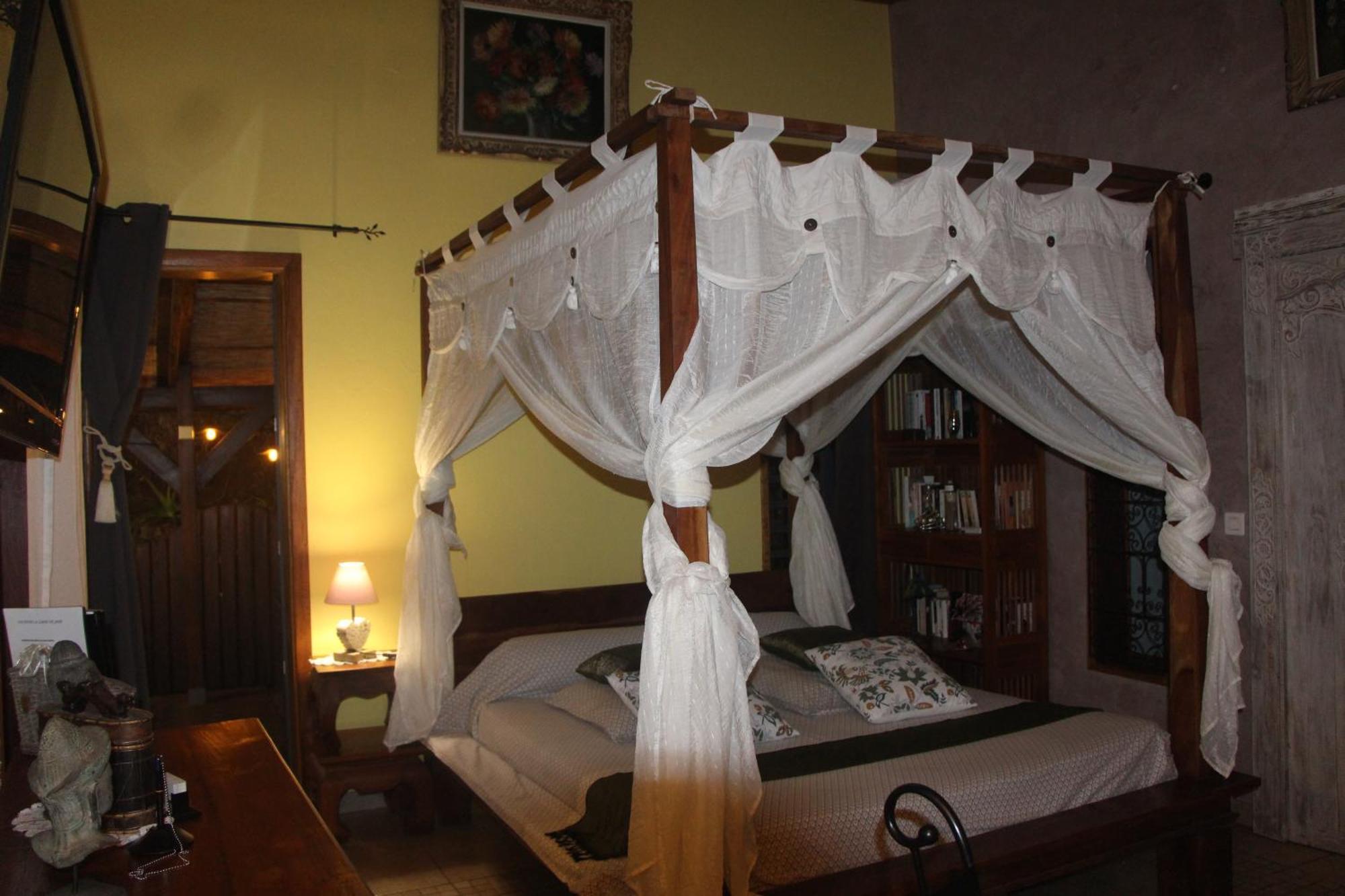 La Liane De Jade 974-Lodge Le Palissandre - Jacuzzi Privatif - Piscine Chauffee Le Bois de Nefles  外观 照片