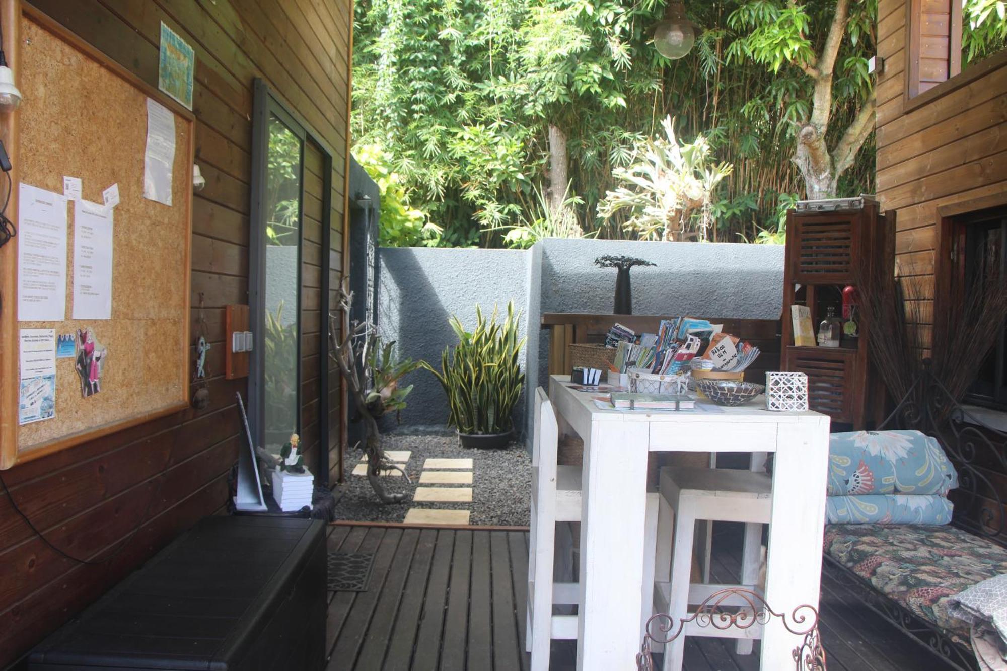 La Liane De Jade 974-Lodge Le Palissandre - Jacuzzi Privatif - Piscine Chauffee Le Bois de Nefles  外观 照片